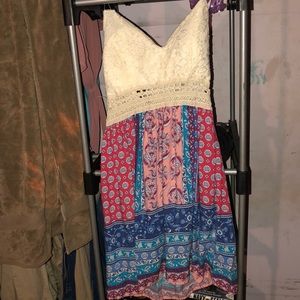 Short cute old fashion dress